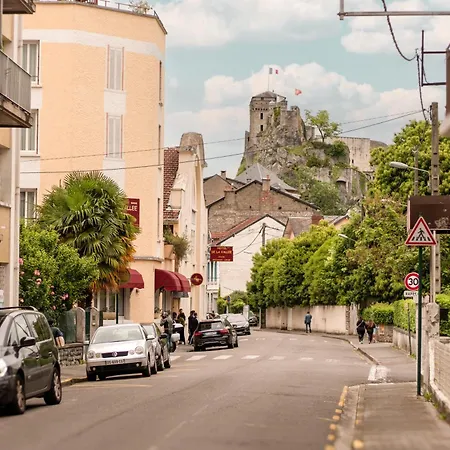 Apartment T2 Lumineux Et Cosy Idealement Situe *